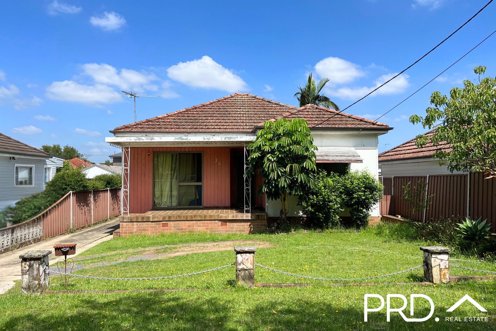 36 Clifford Street PANANIA 1
