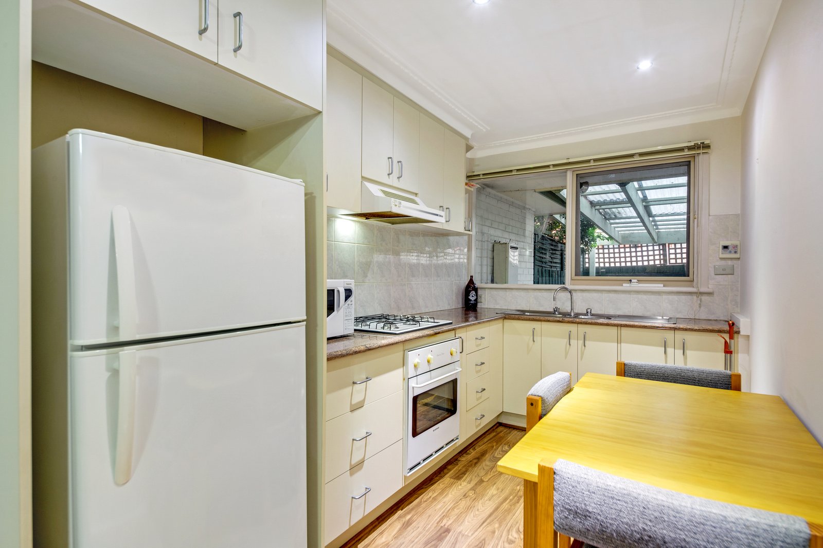 Gallery: 3/6 Coleman Court