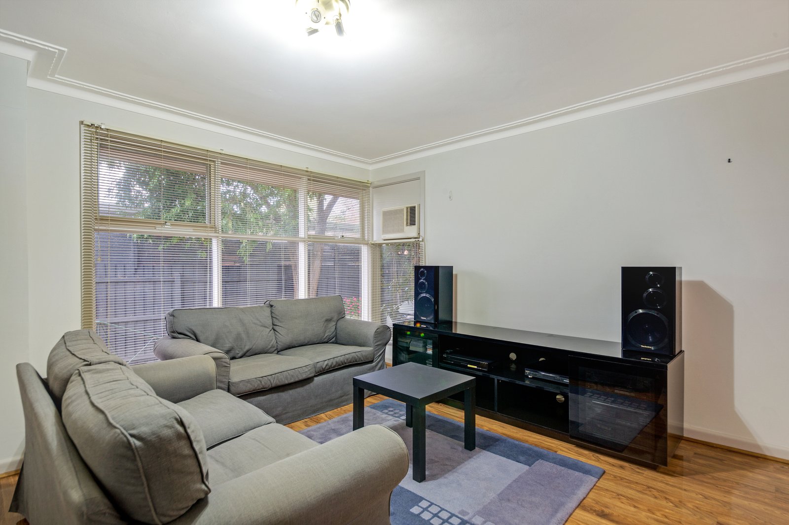 Gallery: 3/6 Coleman Court