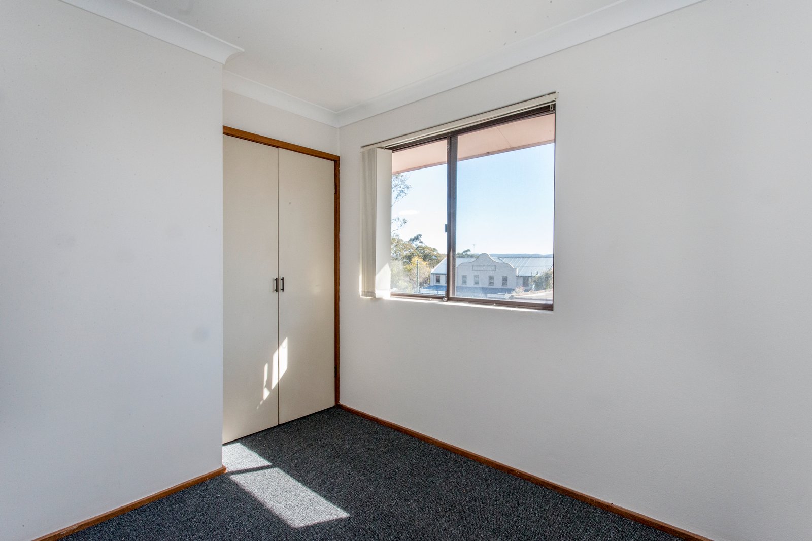 3/6 Commerce Lane GLENBROOK 7