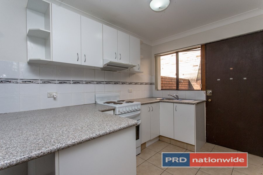 3/6 Commerce Lane GLENBROOK 4