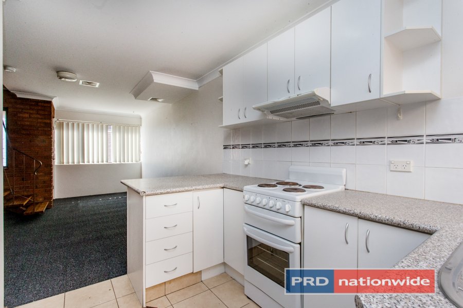 3/6 Commerce Lane GLENBROOK 6