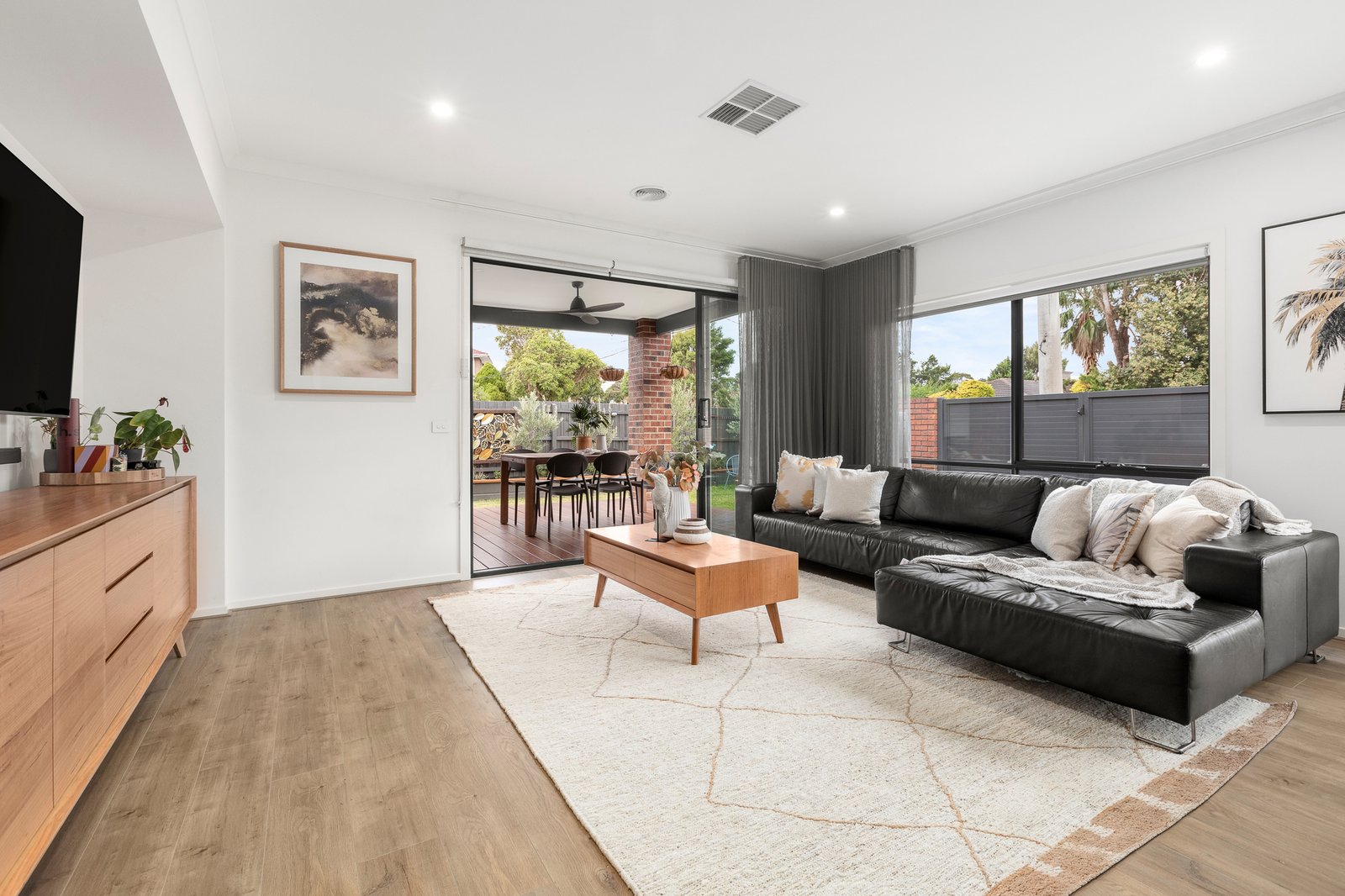 Gallery: 36 Cootamundra Drive