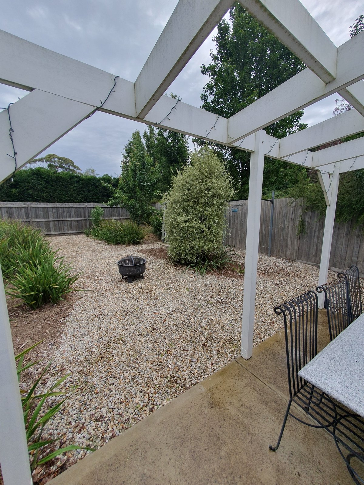 Real Estate and Property in 3/6 Corinella Road, Woodend, VIC