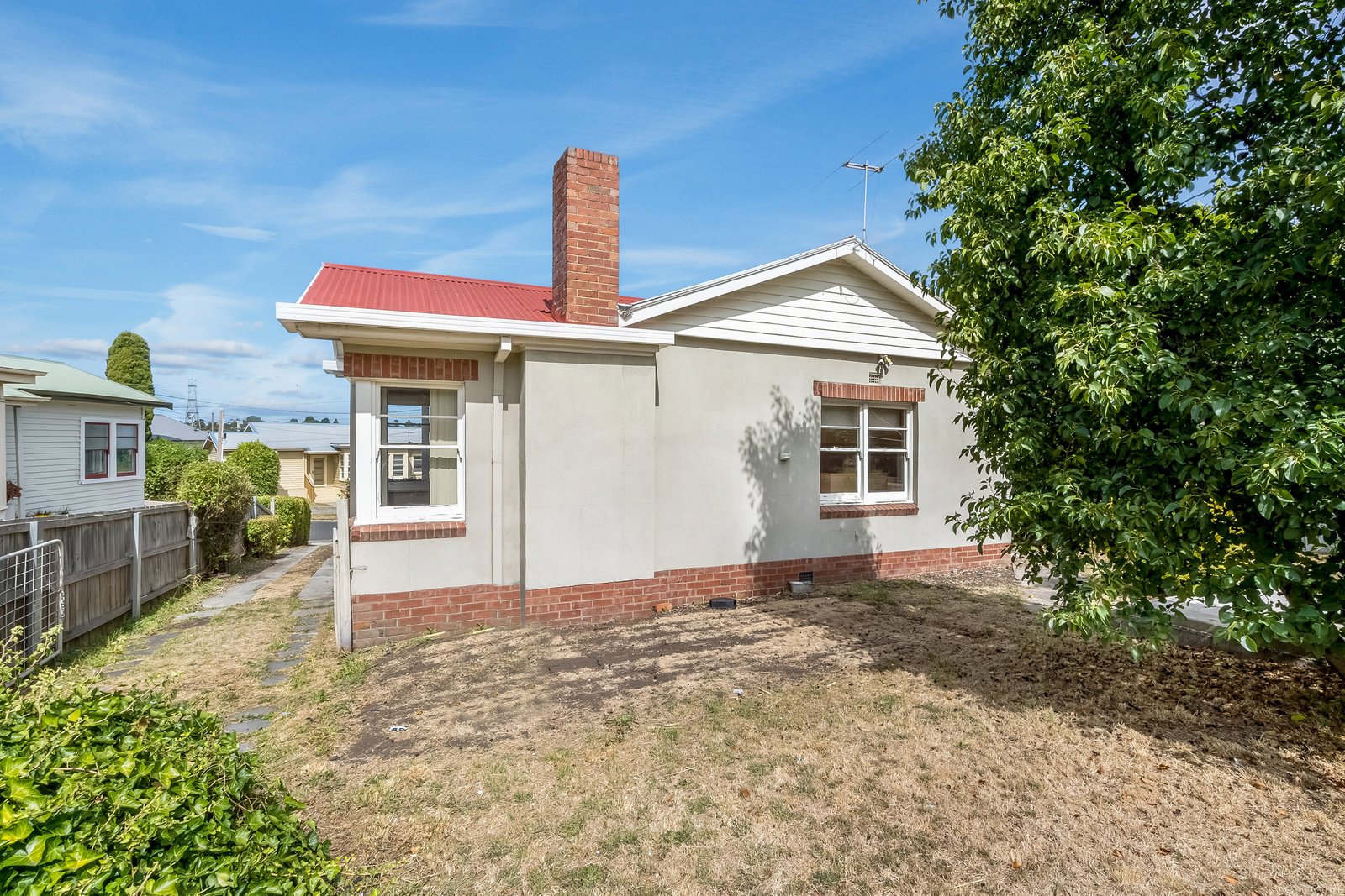 36 Culloden Avenue LUTANA 10