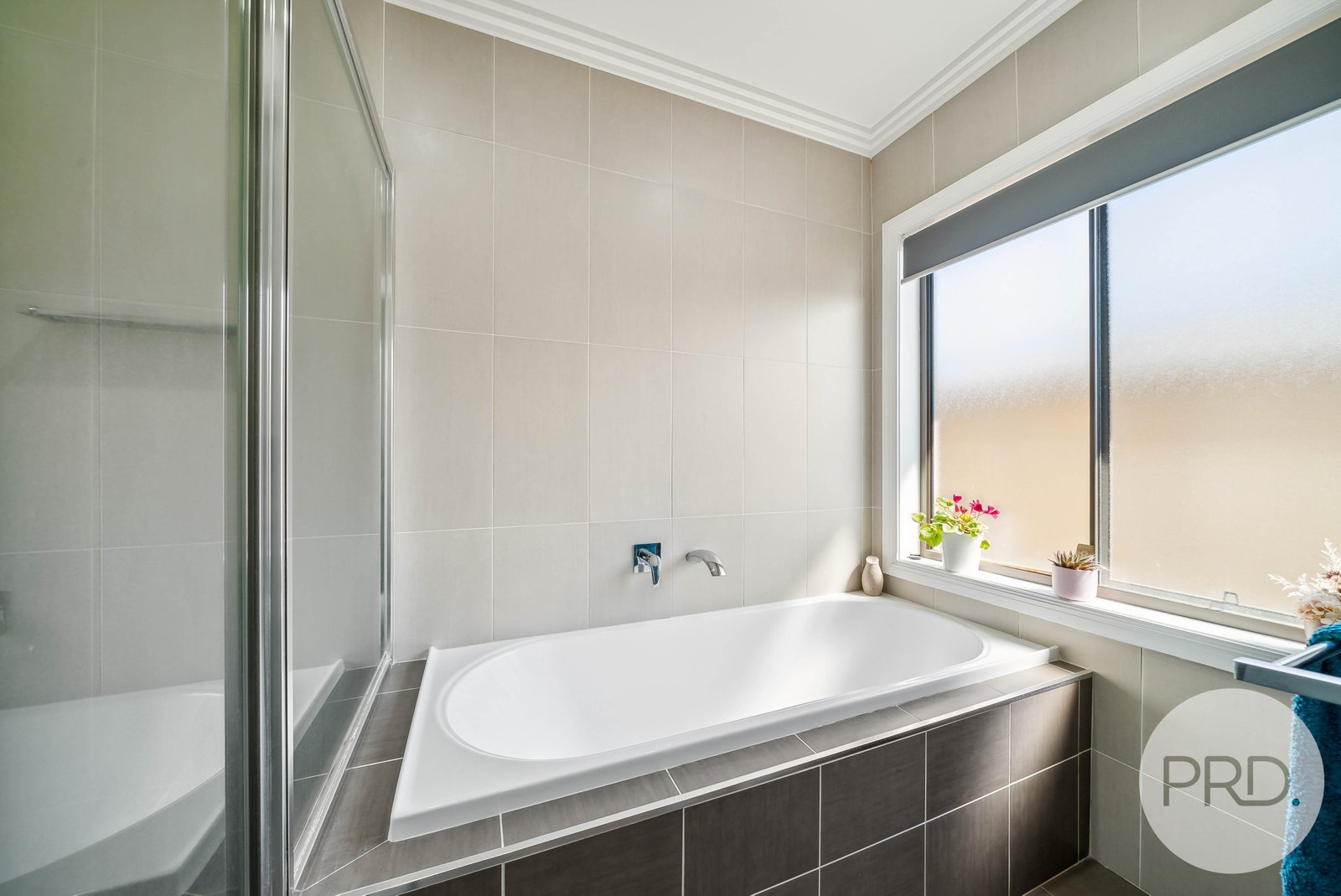 36 Deakin Avenue LLOYD 16