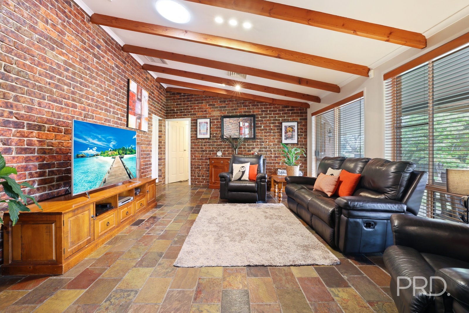 36 Dean Street TAMWORTH 4