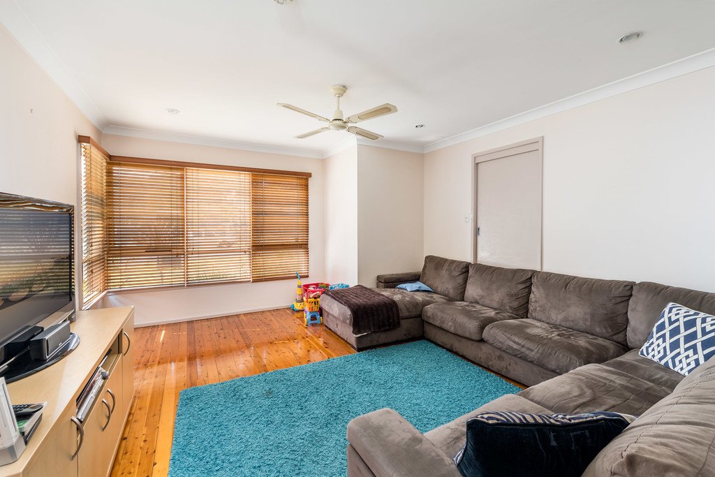 36 Dernancourt Parade MILPERRA 2