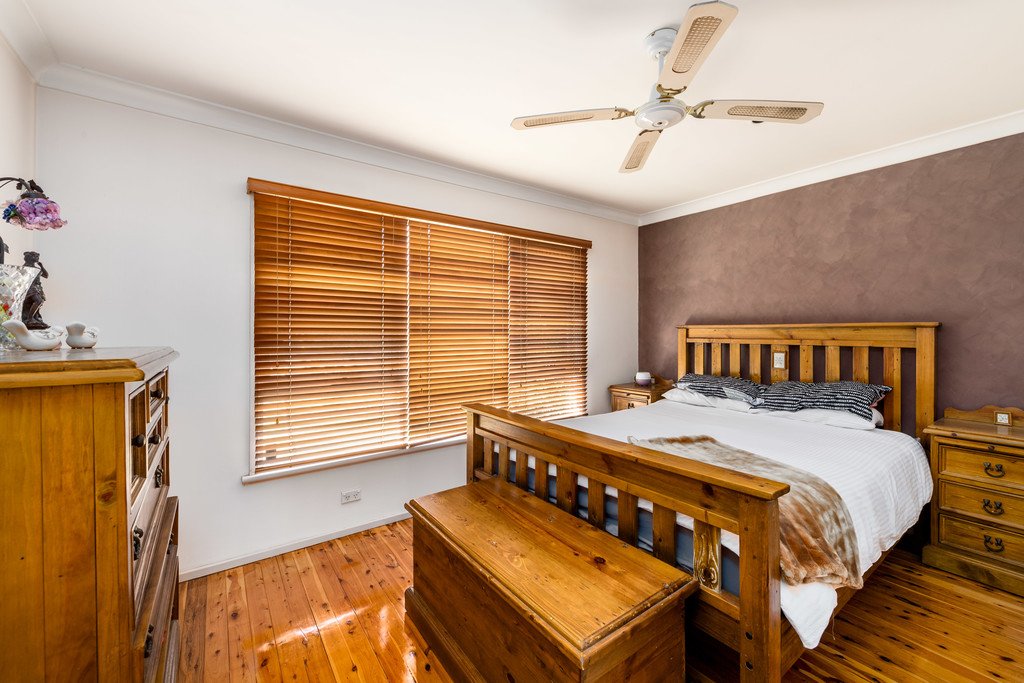 36 Dernancourt Parade MILPERRA 4