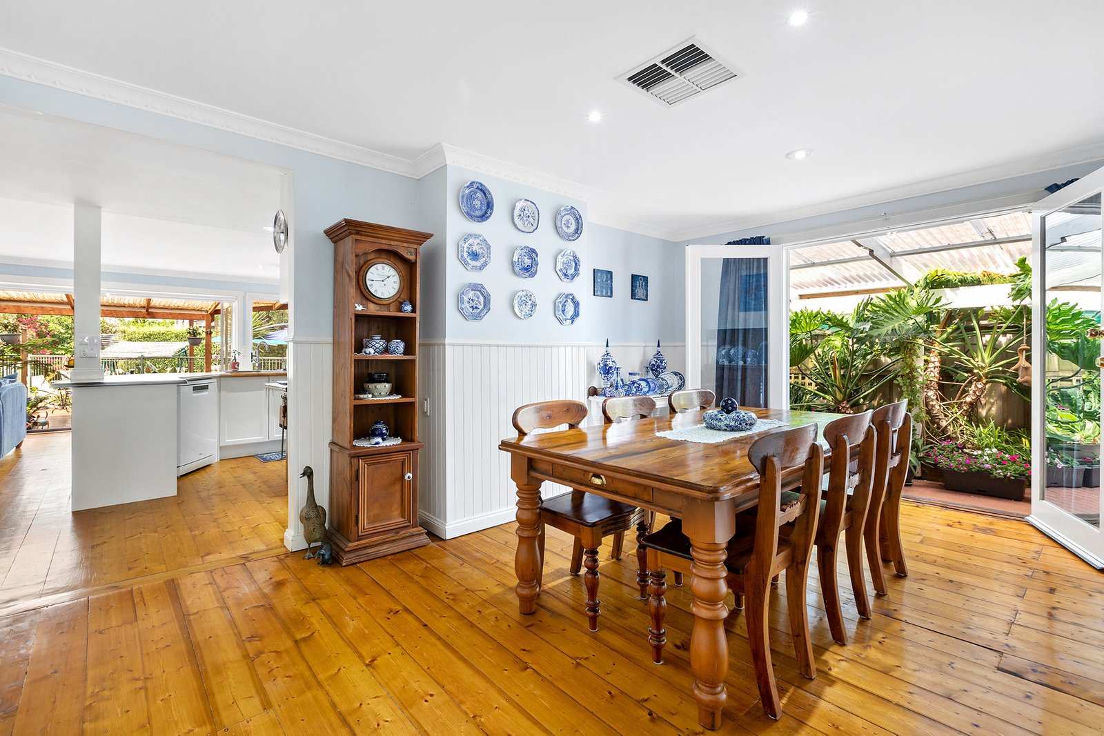 Gallery: 36 Donald Street
