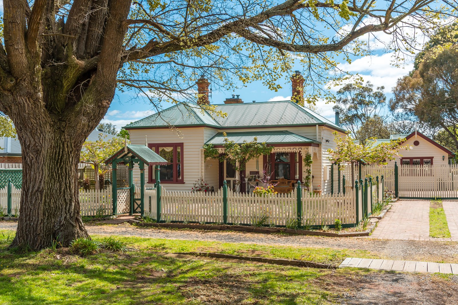 Real Estate and Property in 36 Dunsford Street, Lancefield, VIC