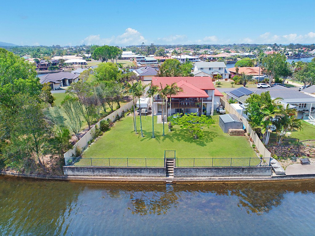 36 Edinburgh Court POTTSVILLE 2