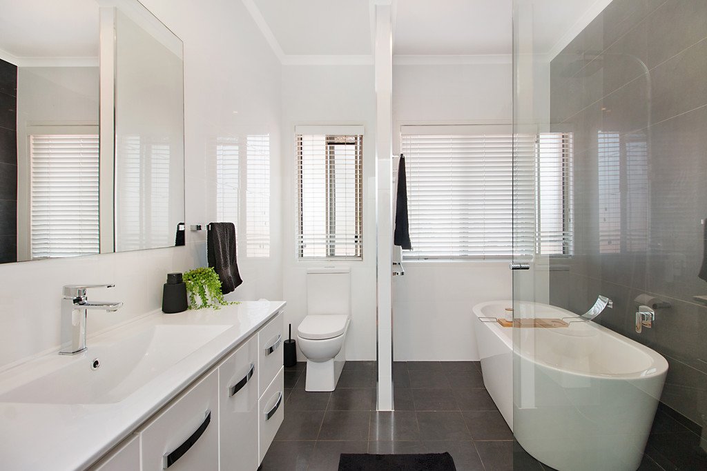 36 Edinburgh Court POTTSVILLE 4