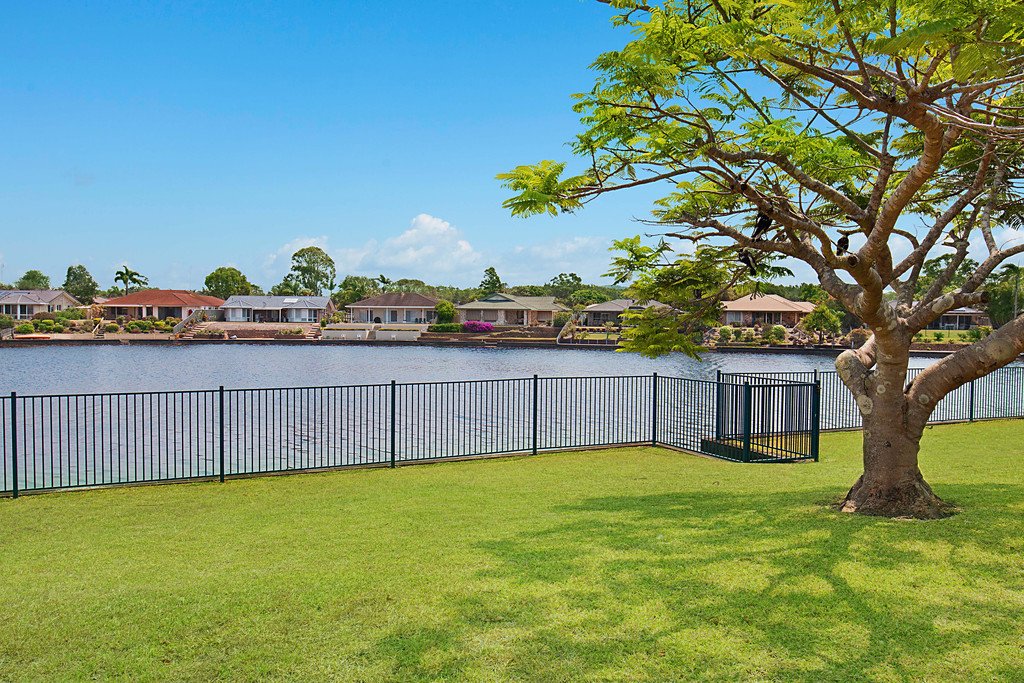 36 Edinburgh Court POTTSVILLE 11