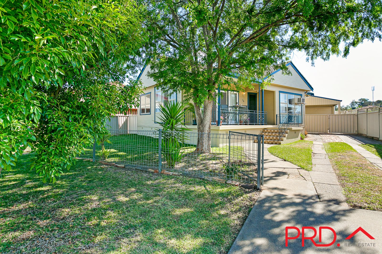 36 Edward Street TAMWORTH 8