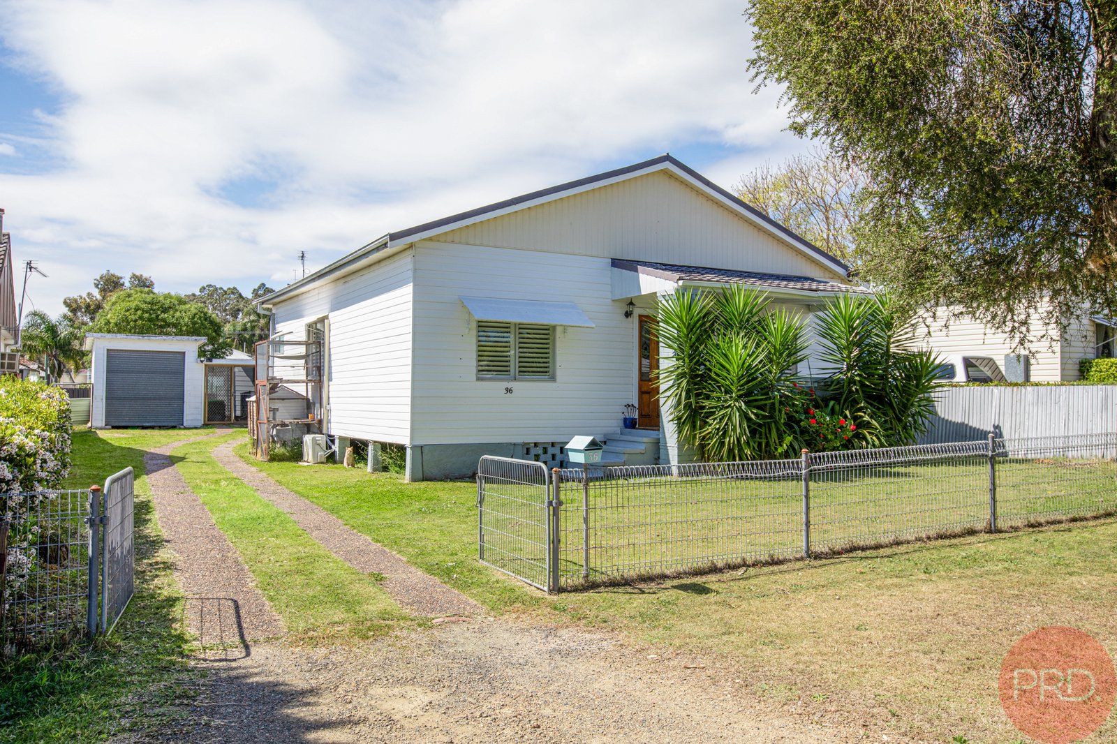 36 Elford Avenue WESTON 1