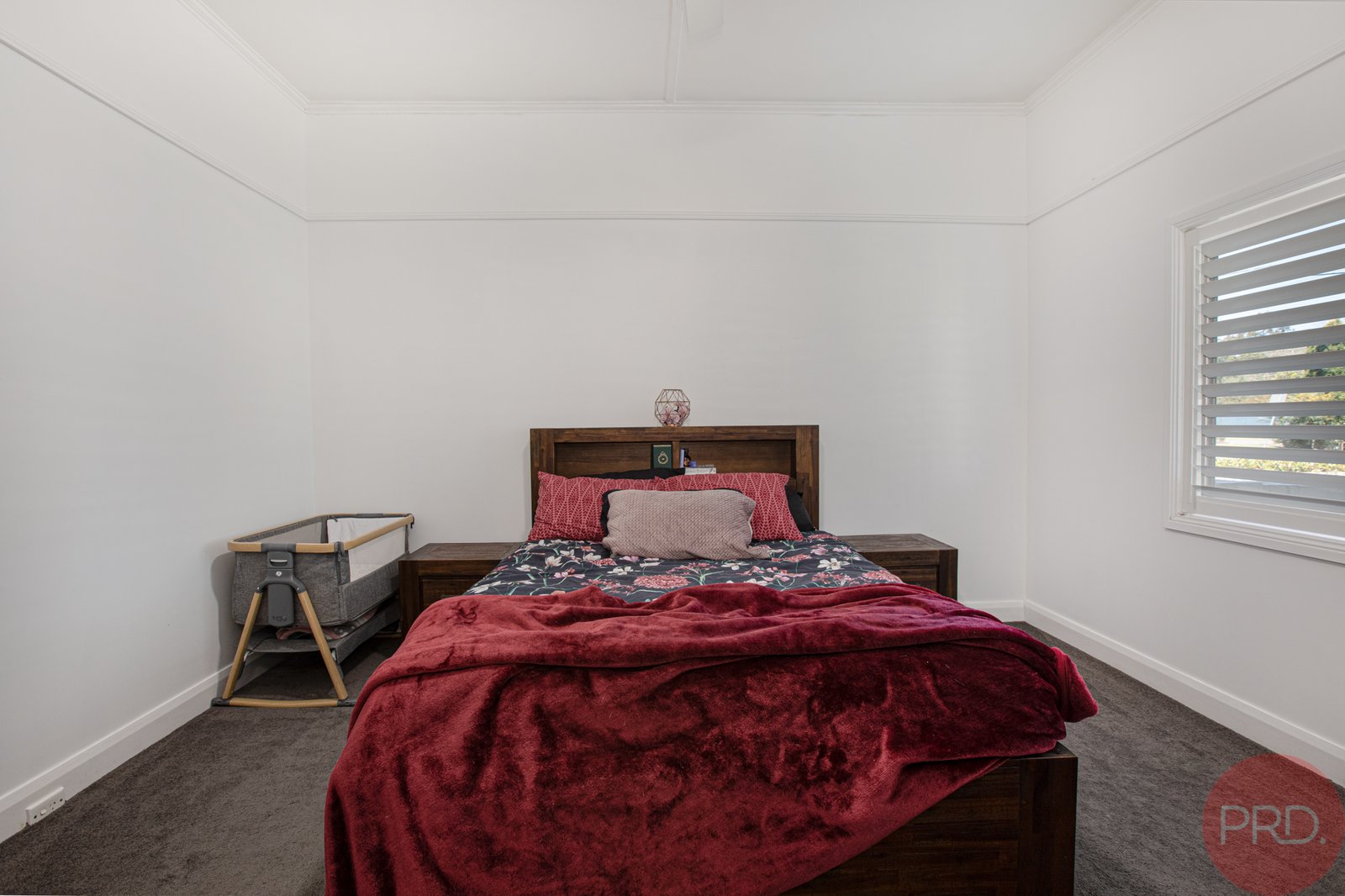 36 Elford Avenue WESTON 11