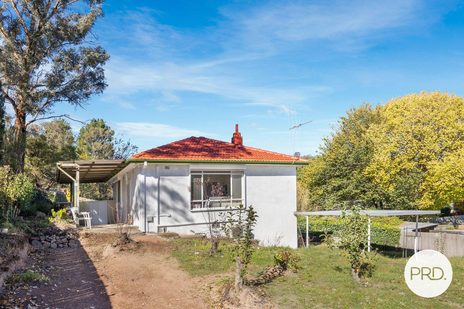 36 Elizabeth Crescent QUEANBEYAN 9