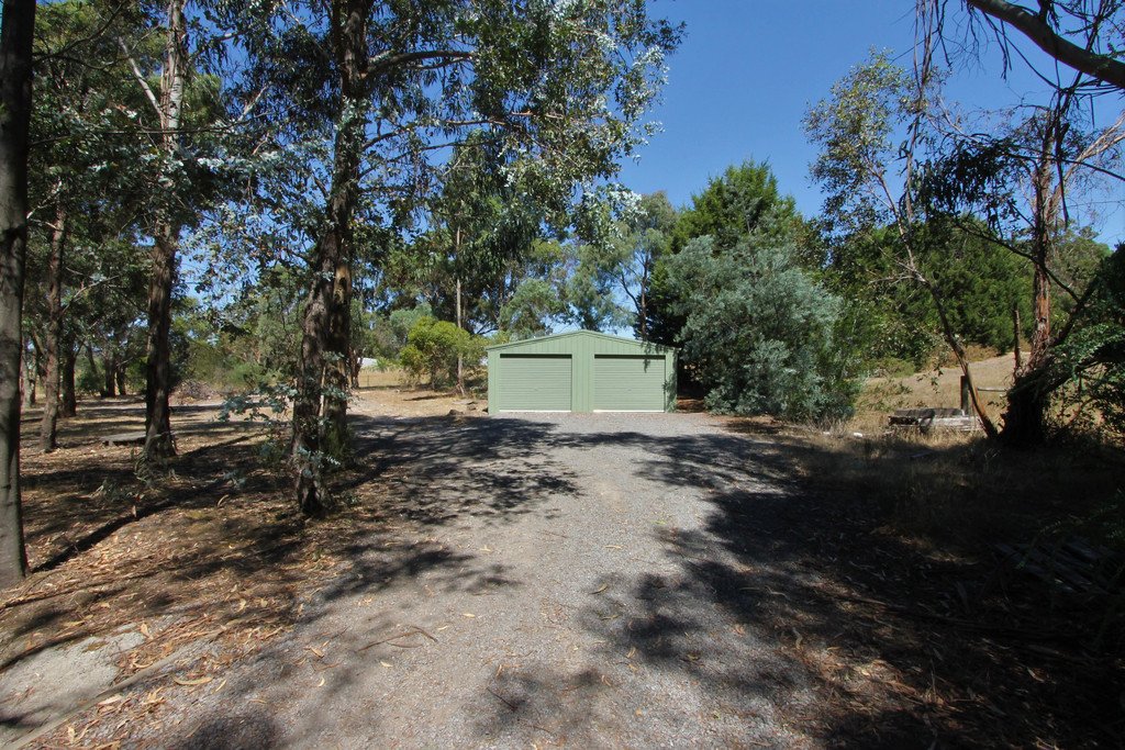 36 Elizabeth Road CRESWICK 16