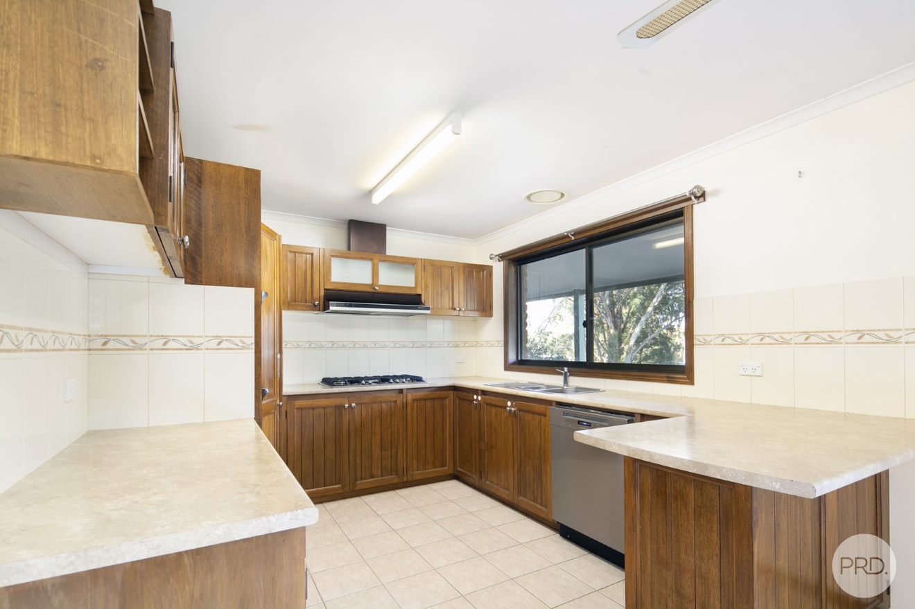 36 Elizabeth Road CRESWICK 3