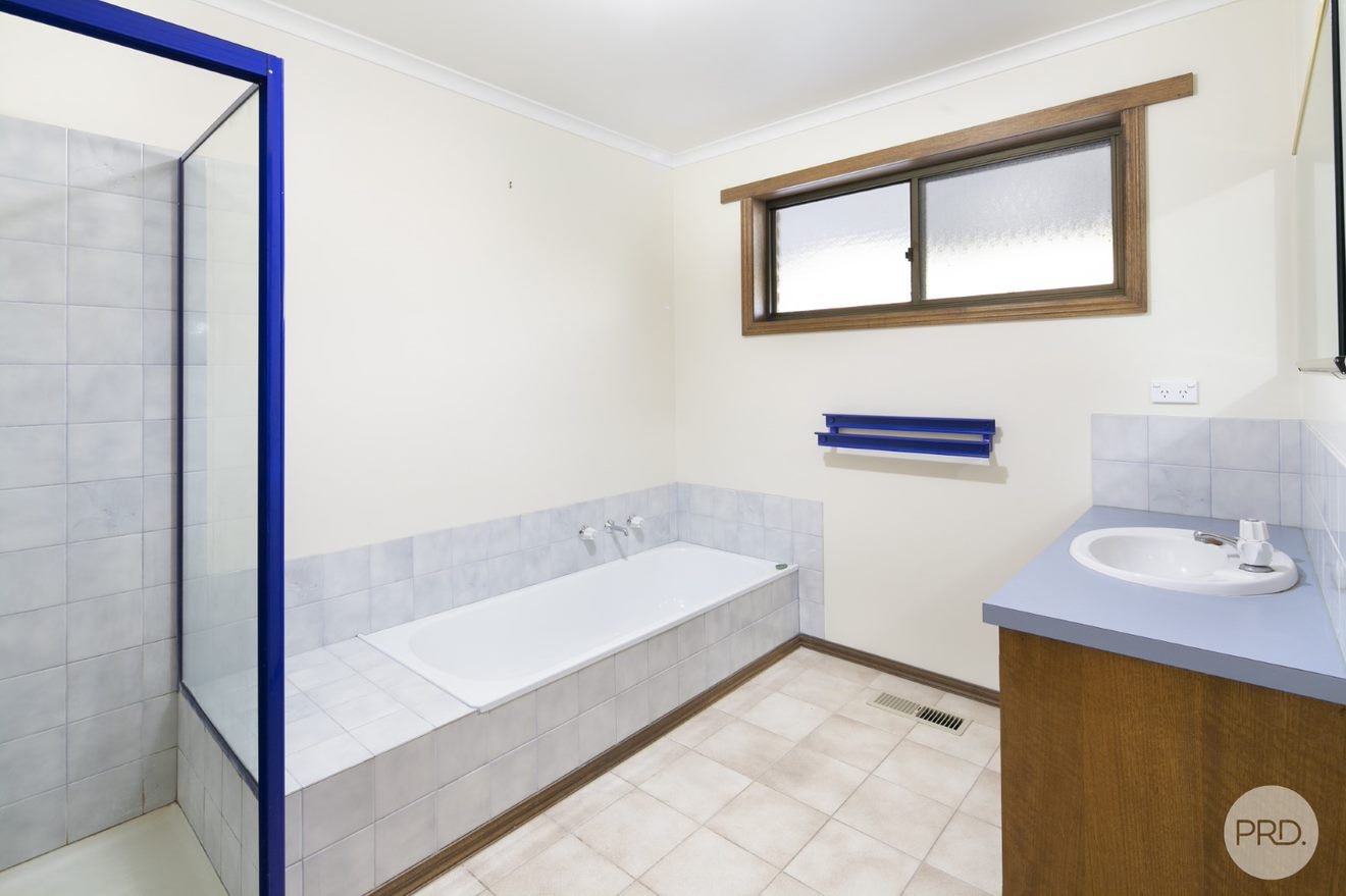 36 Elizabeth Road CRESWICK 10