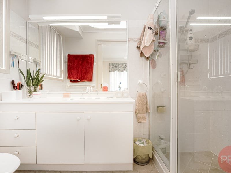 36 Fairfax Street RUTHERFORD 11