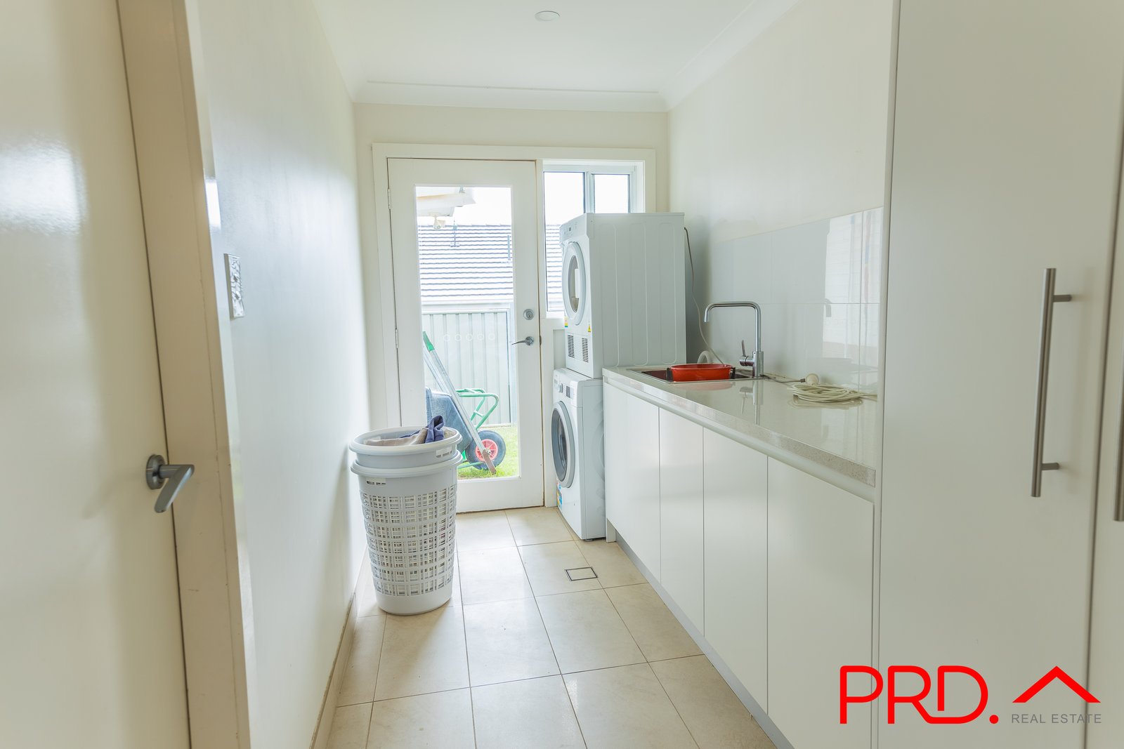 36 Falcon Drive TAMWORTH 9