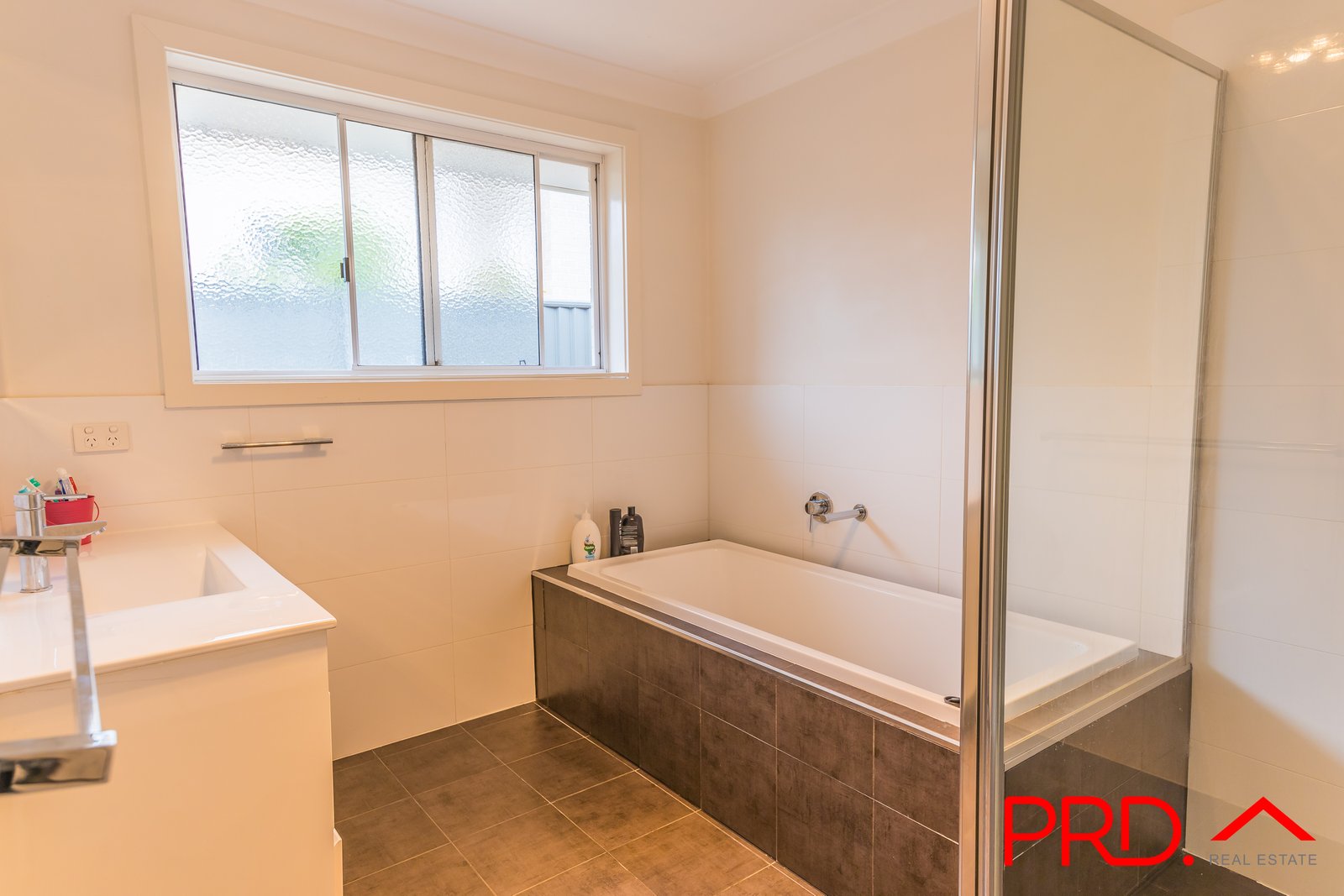 36 Falcon Drive TAMWORTH 11