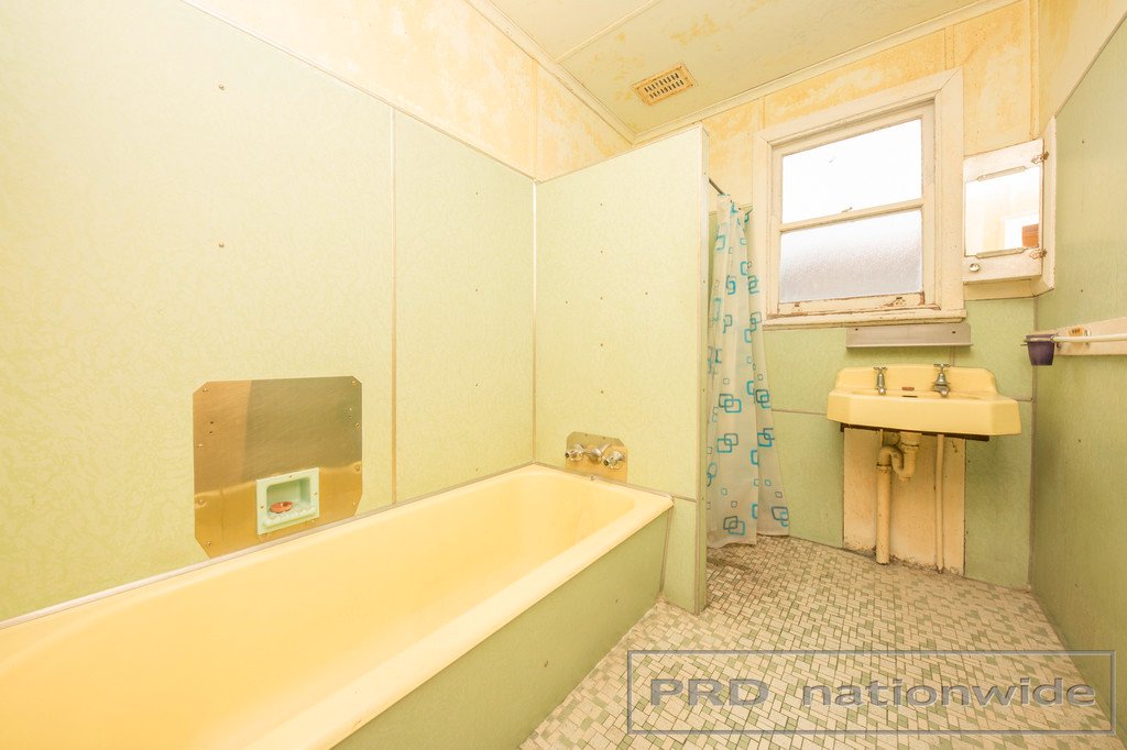 36 Farnsworth Street THORNTON 12