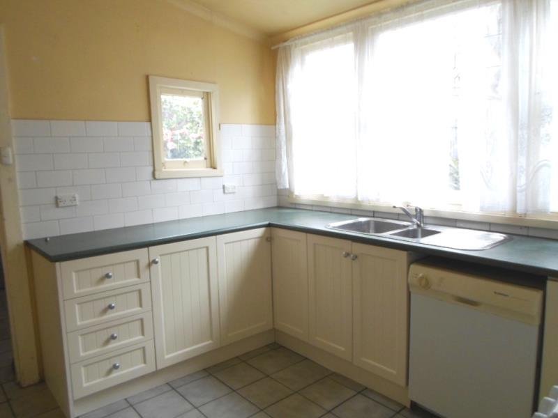 Gallery: 36 Fehon Street