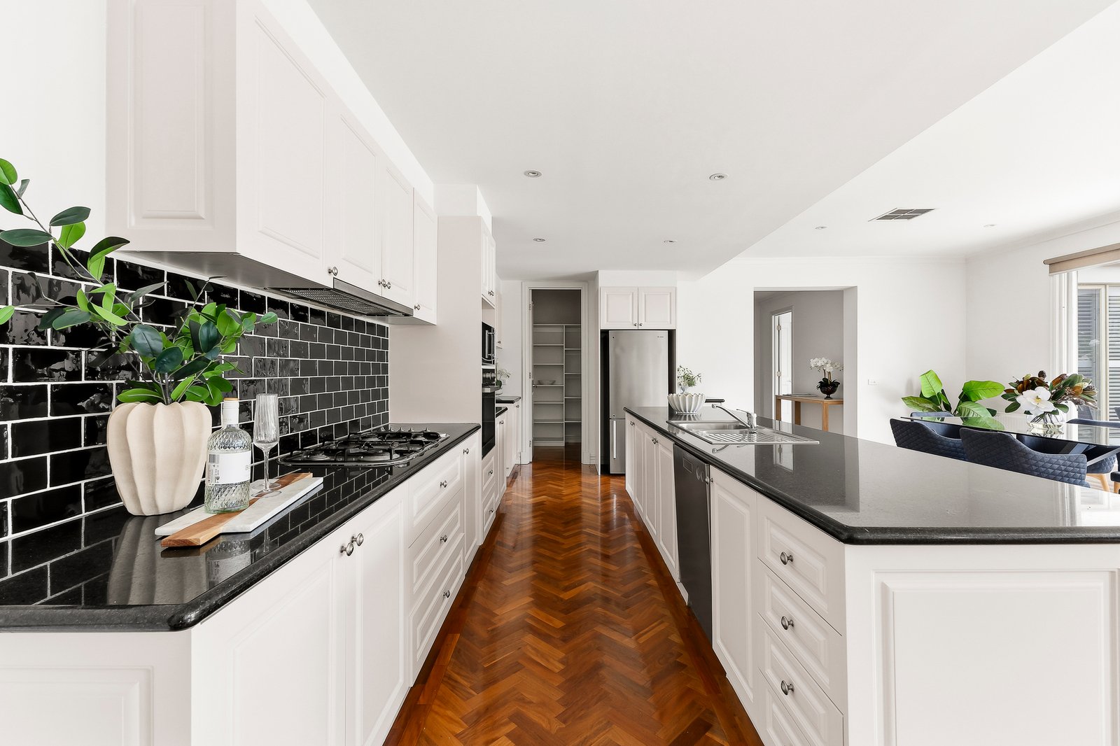 3/6 Findon Crescent, Kew, 3101