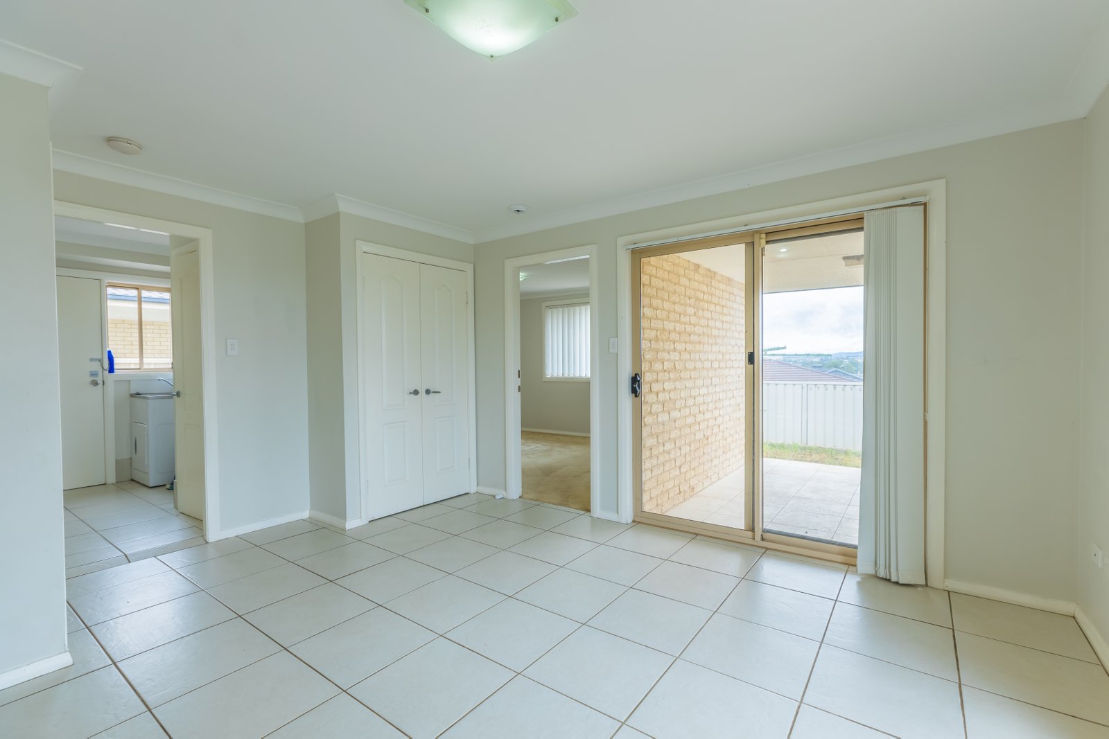 36 Fisher Road TAMWORTH 12