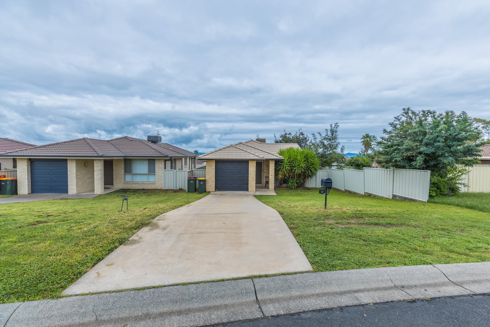 36 Fisher Road TAMWORTH 13
