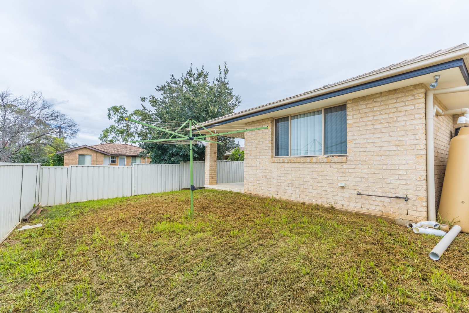 36 Fisher Road TAMWORTH 20