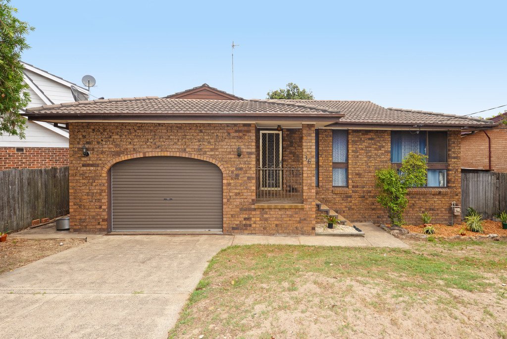 36 Gibson Place CHIFLEY 1