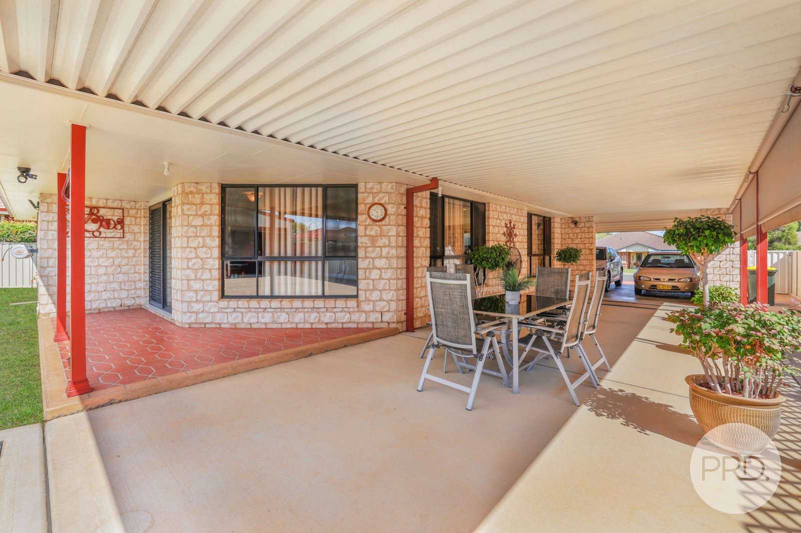 36 Gilbert Drive TAMWORTH 21