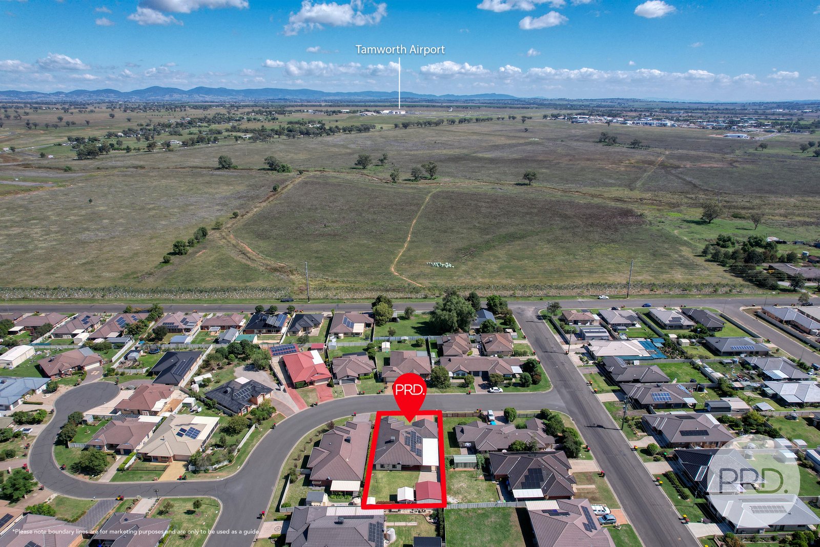 36 Gilbert Drive TAMWORTH 25