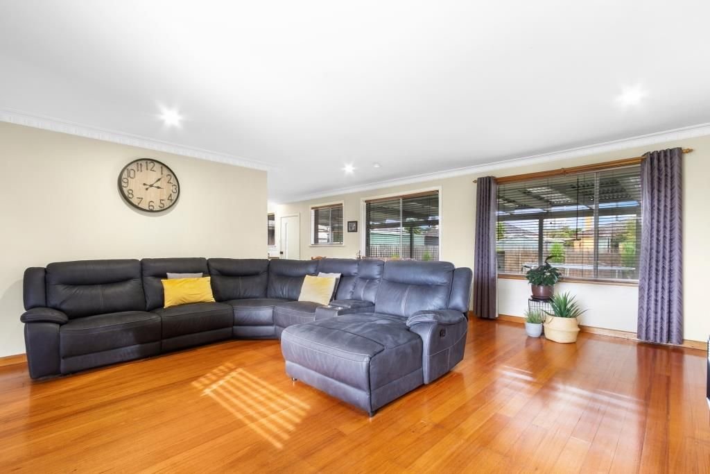 Gallery: 36 Gillie Crescent