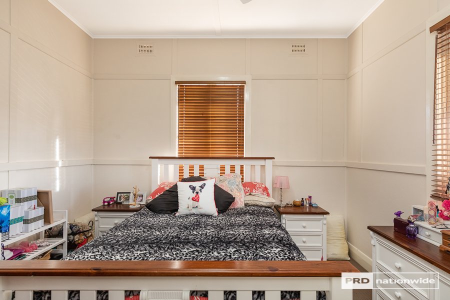 36 Gipps Street TAMWORTH 11