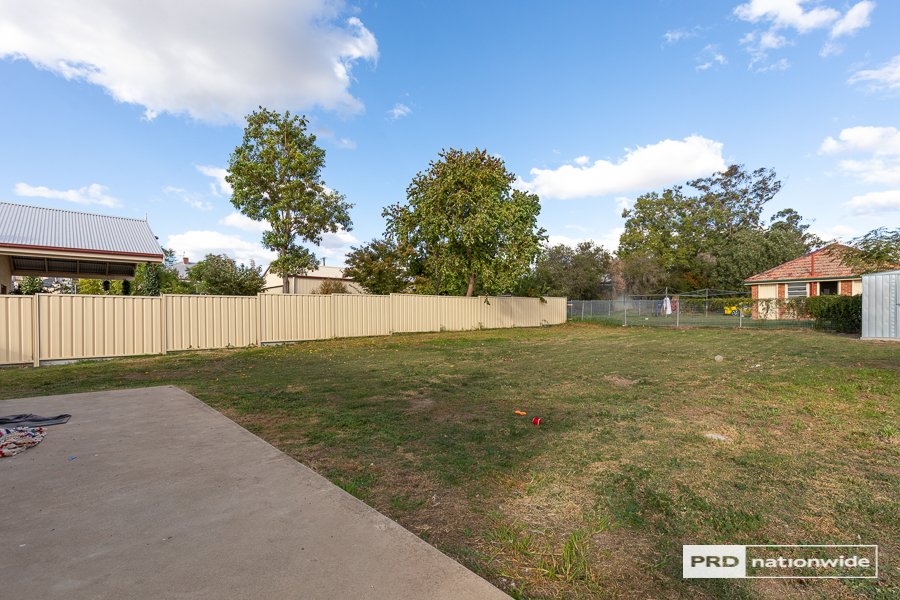 36 Gipps Street TAMWORTH 17