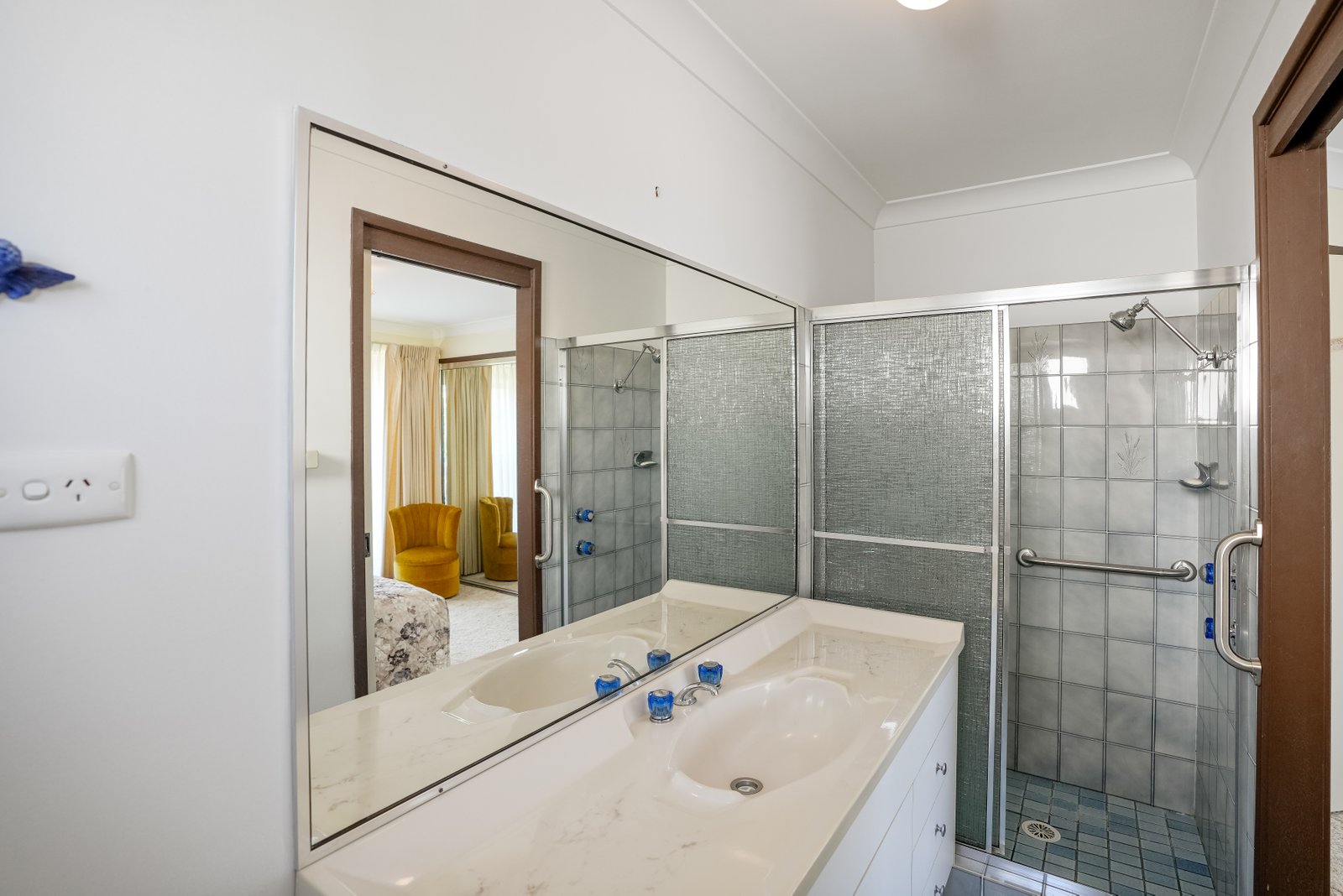 36 Government Road SHOAL BAY 10