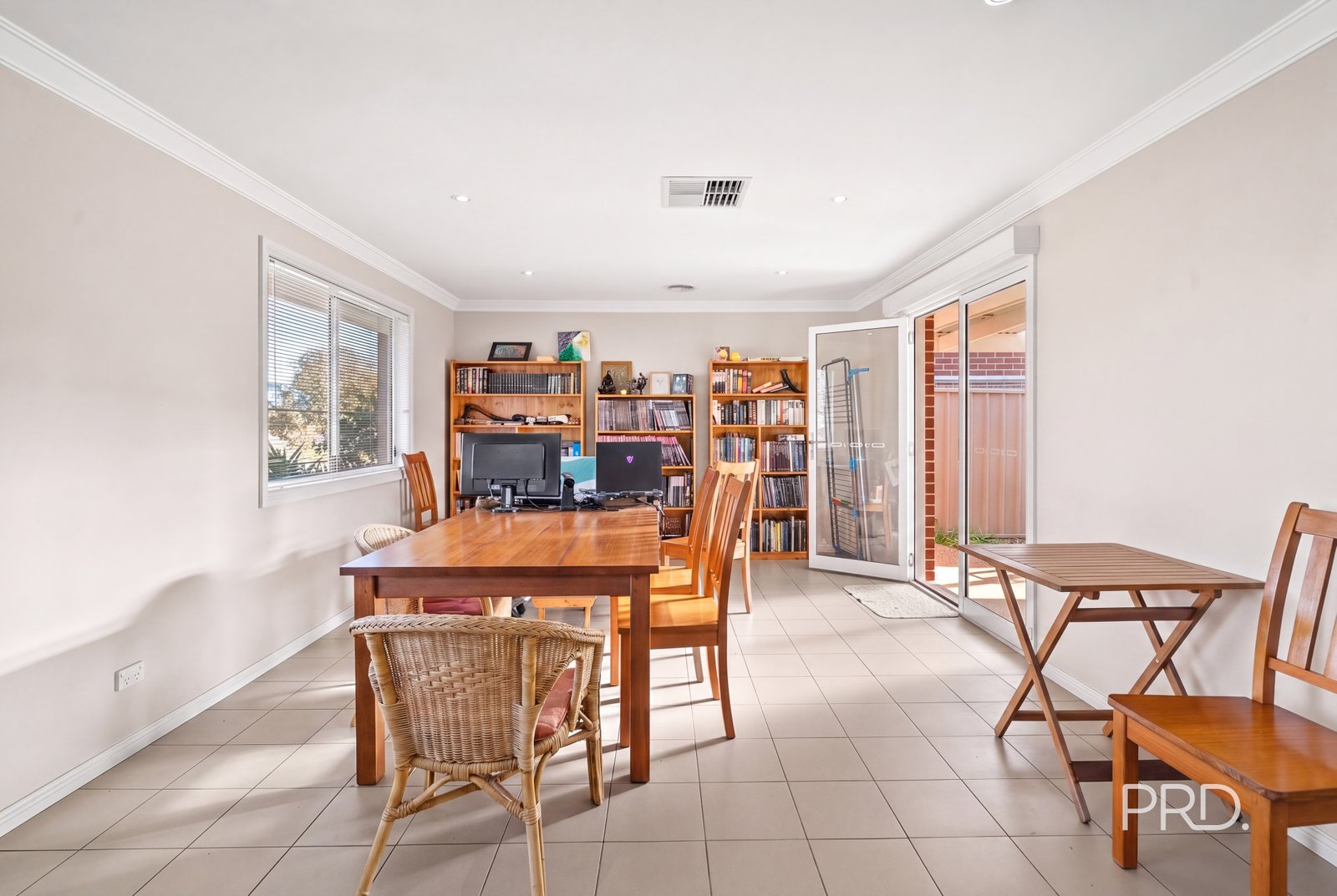 36 Hargrave Avenue LLOYD 5