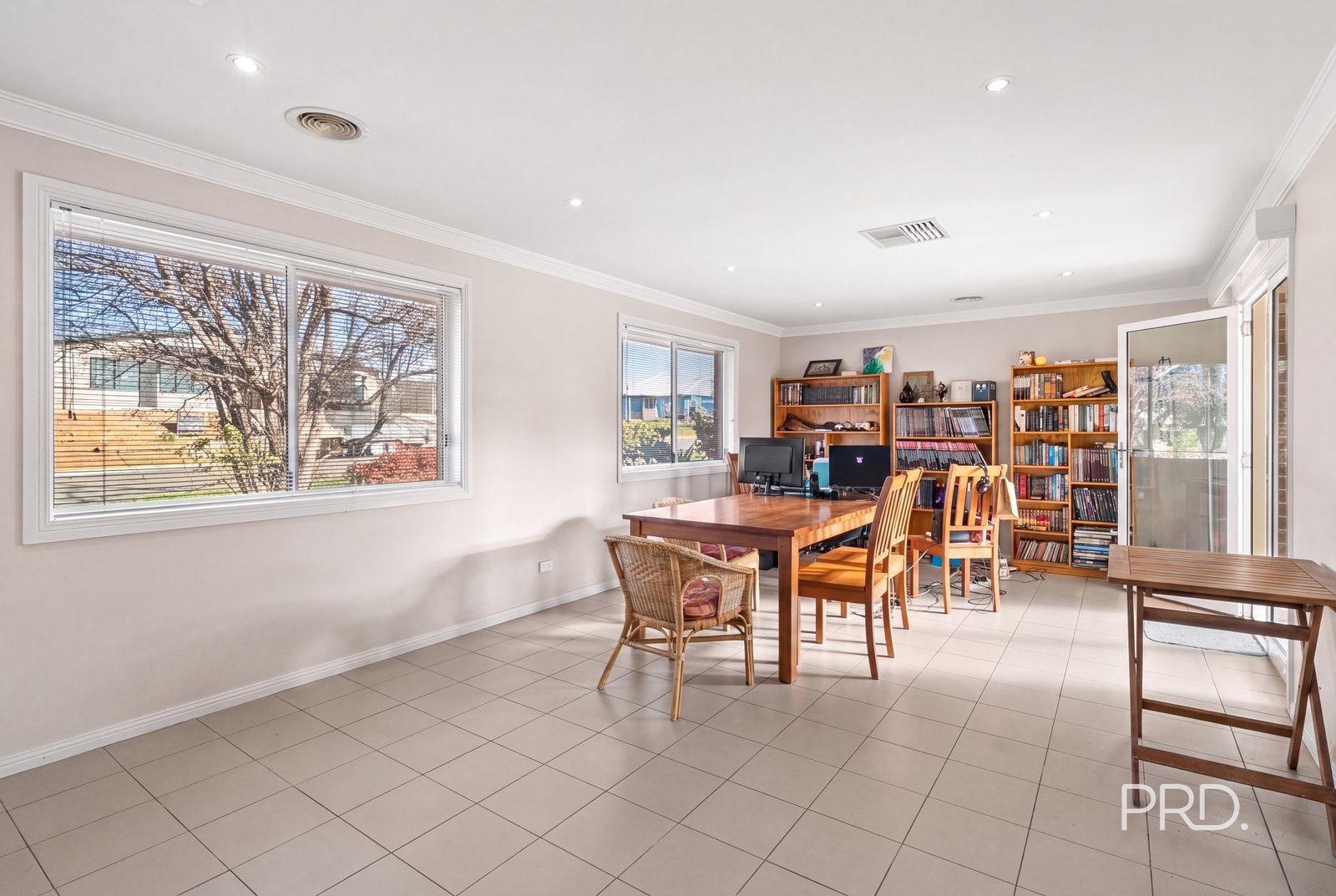 36 Hargrave Avenue LLOYD 6