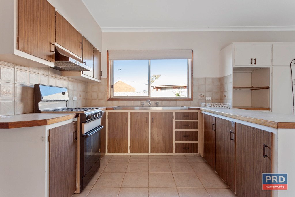 36 Havilah Road LONG GULLY 3