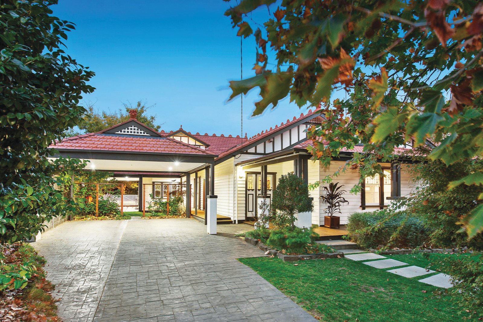 36 Highfield Road, Canterbury, VIC