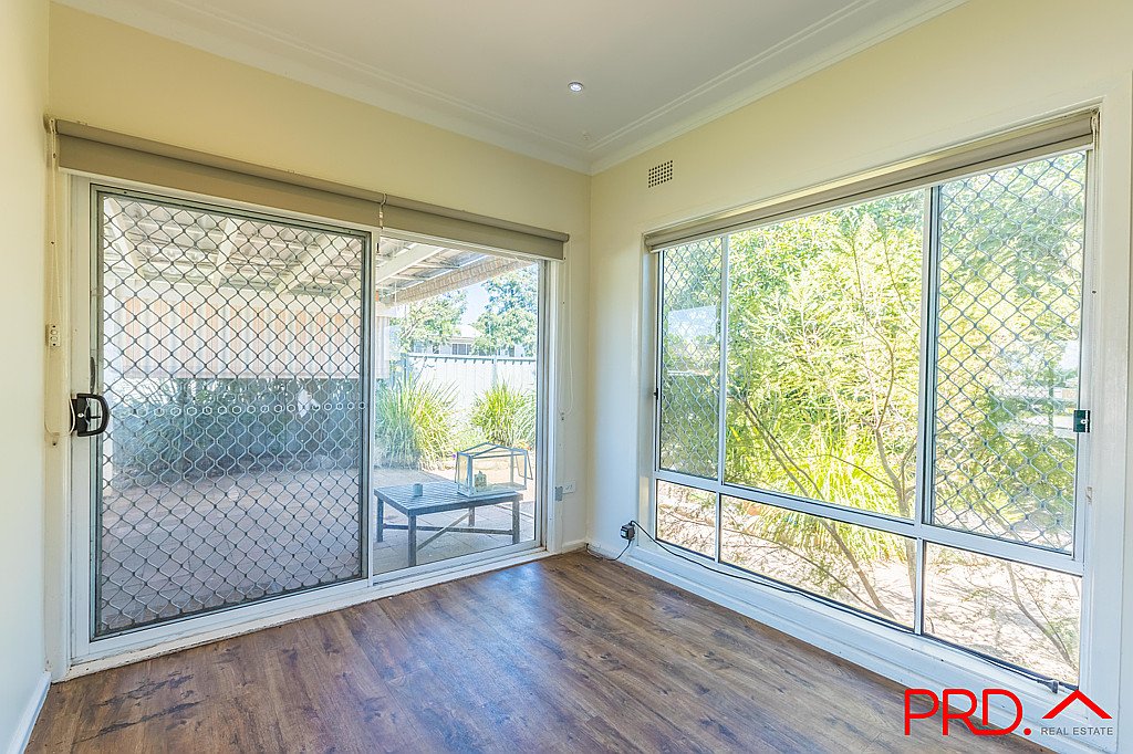 36 Hillvue Road TAMWORTH 3