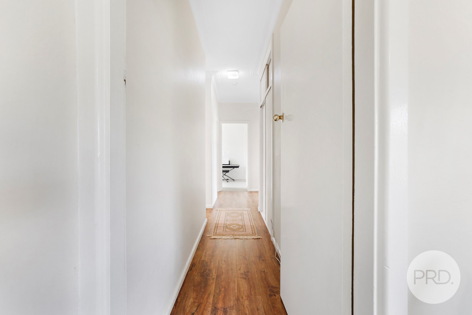 36 Hillvue Road TAMWORTH 12