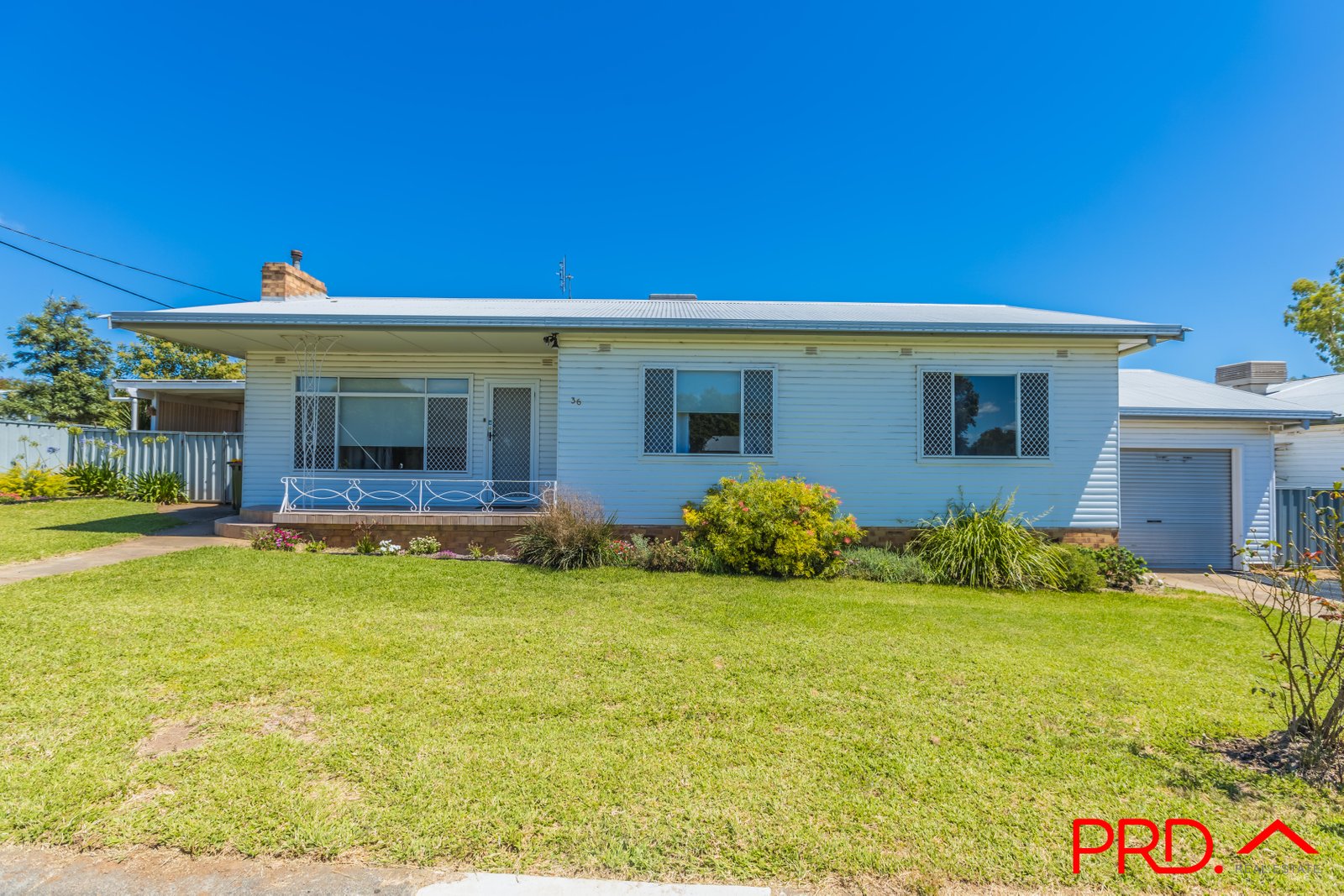 36 Hillvue Road TAMWORTH 1