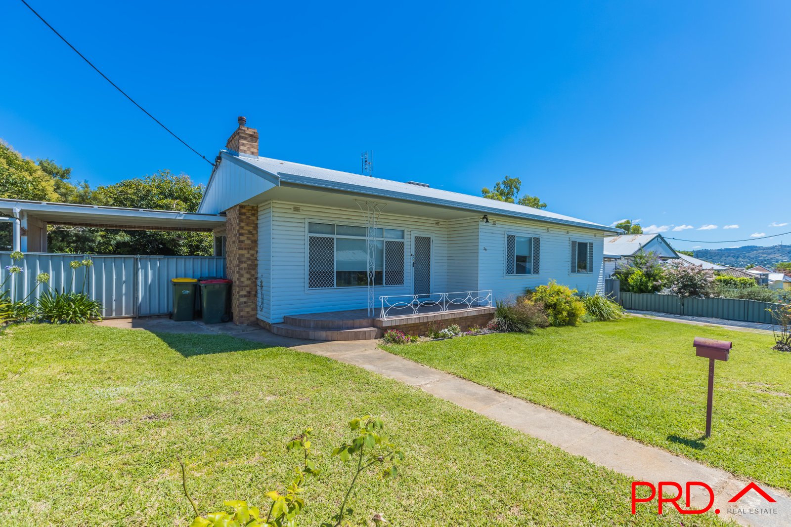 36 Hillvue Road TAMWORTH NSW 2340