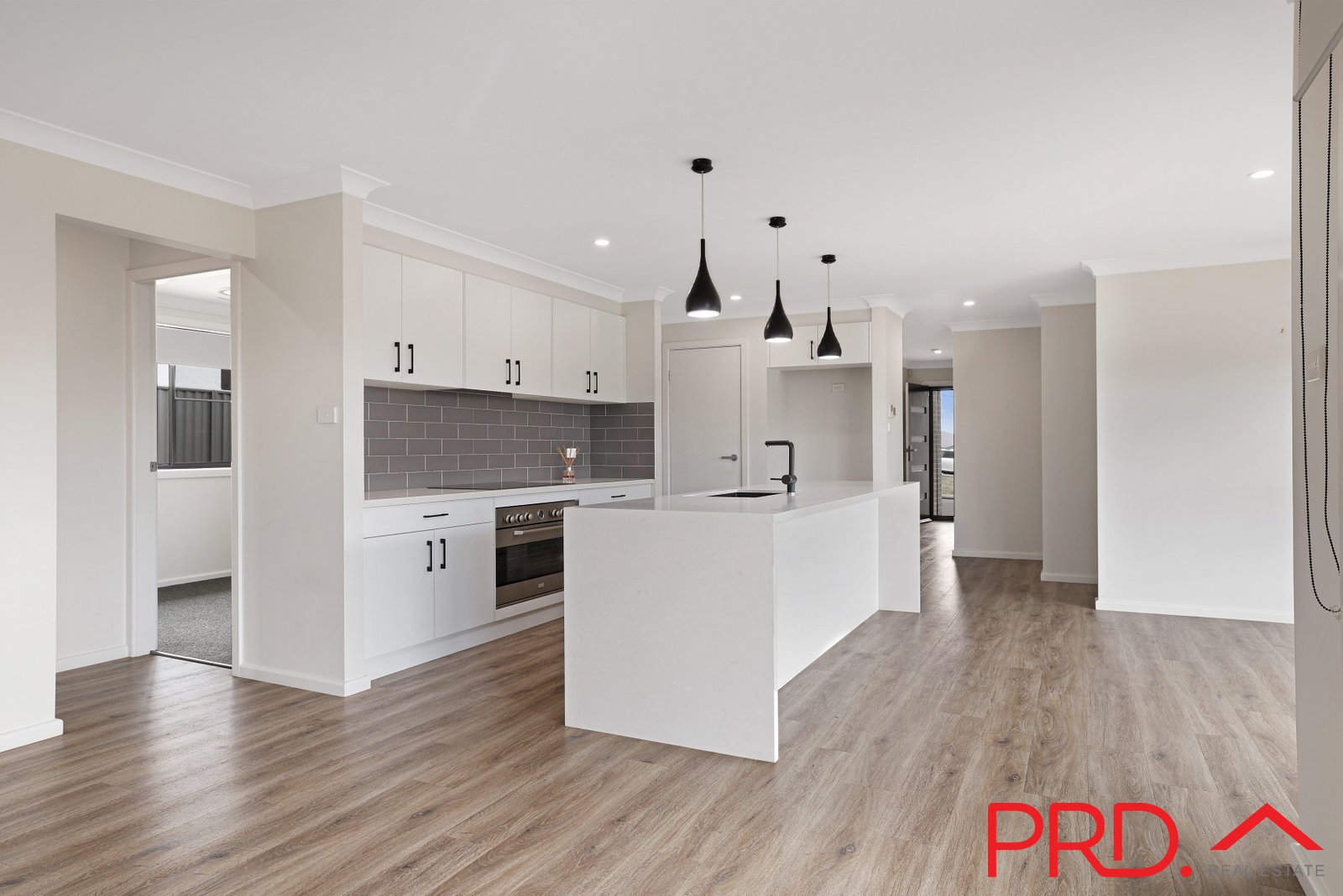 36 Ibis Street TAMWORTH 12